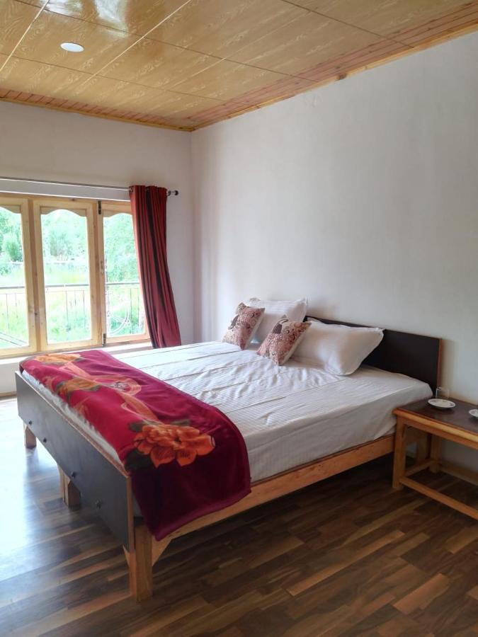Sernang Homestay Hundar 외부 사진