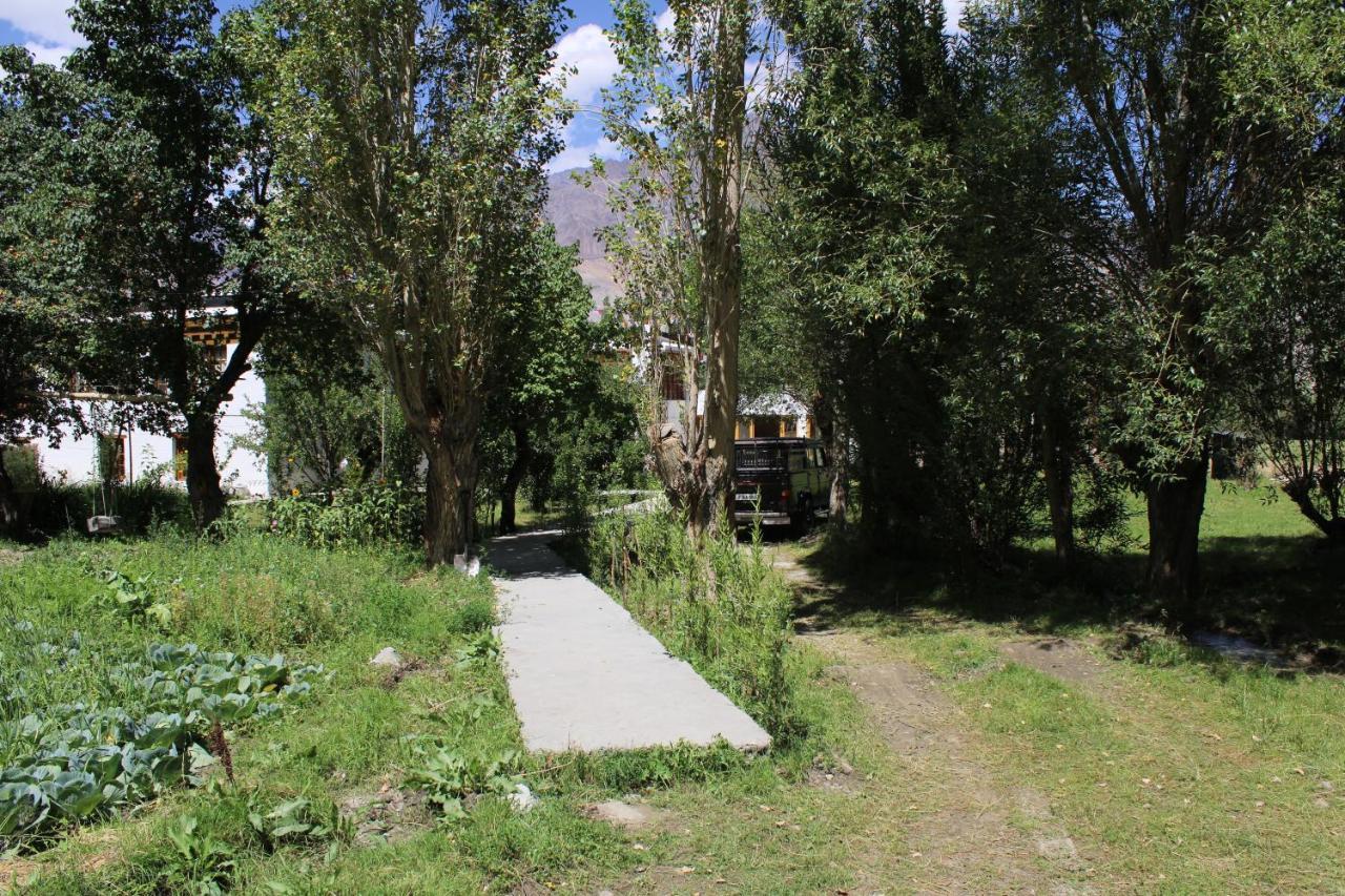 Sernang Homestay Hundar 외부 사진