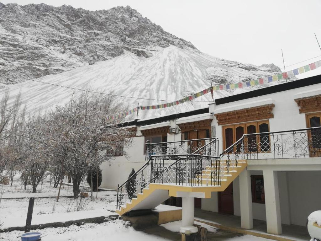 Sernang Homestay Hundar 외부 사진