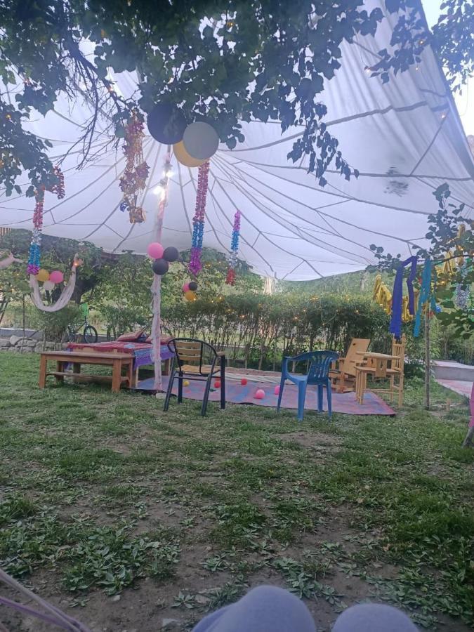 Sernang Homestay Hundar 외부 사진