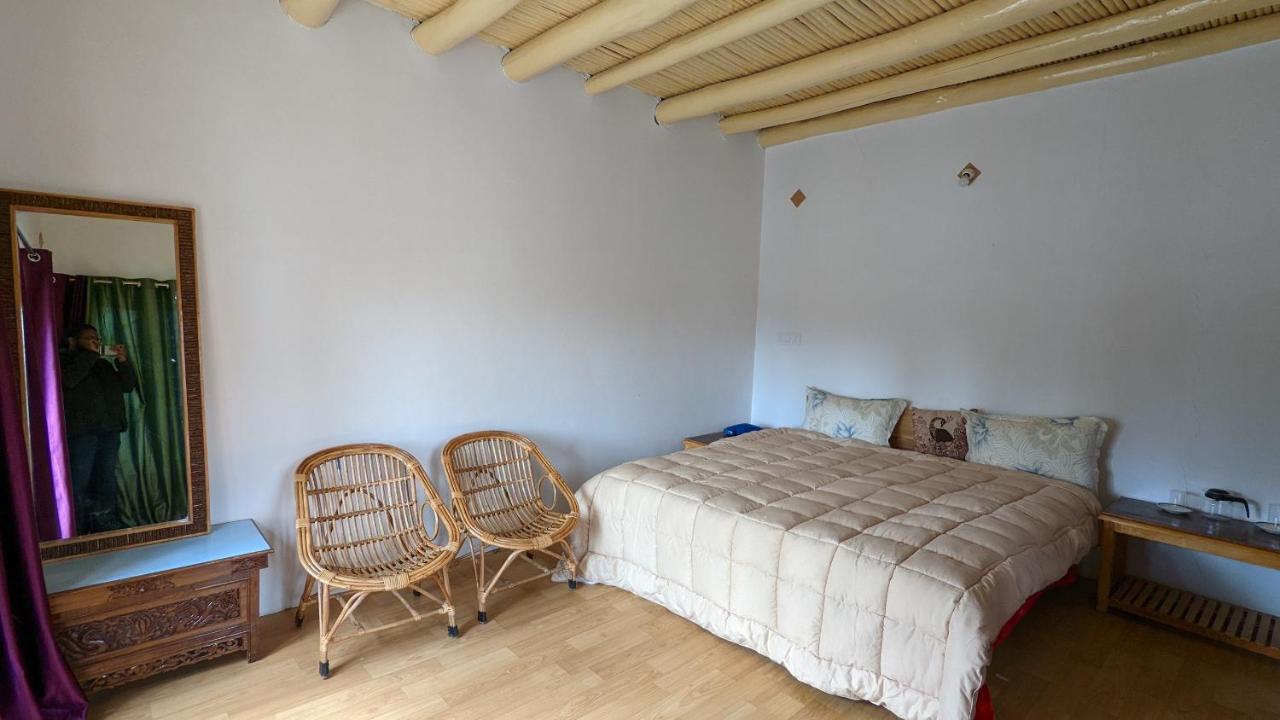 Sernang Homestay Hundar 외부 사진