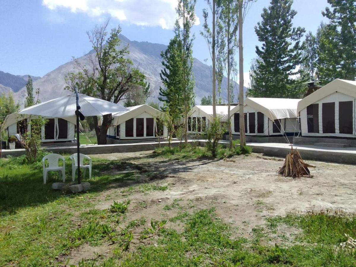 Sernang Homestay Hundar 외부 사진